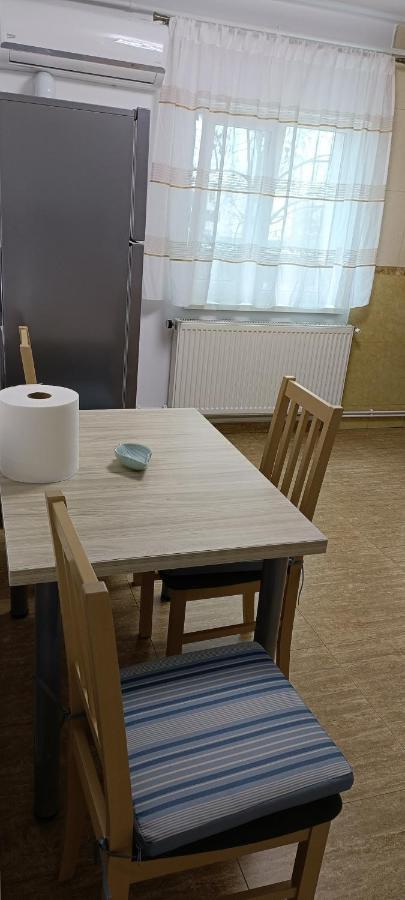 Apartament Faleza Nord Констанца Экстерьер фото